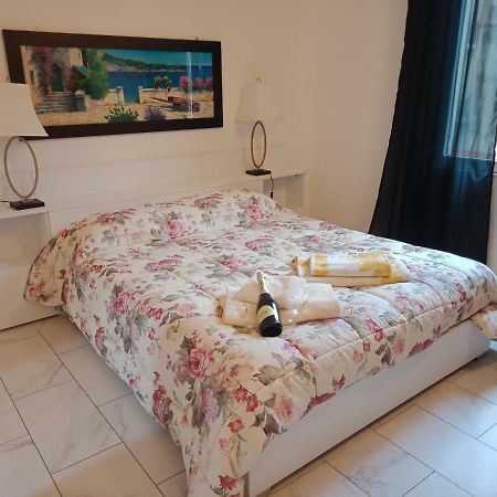 Villa Giove Rooms Прато Екстер'єр фото